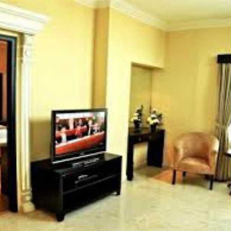 Swiss-Belinn Imara Sudirman Palembang Eksteriør billede